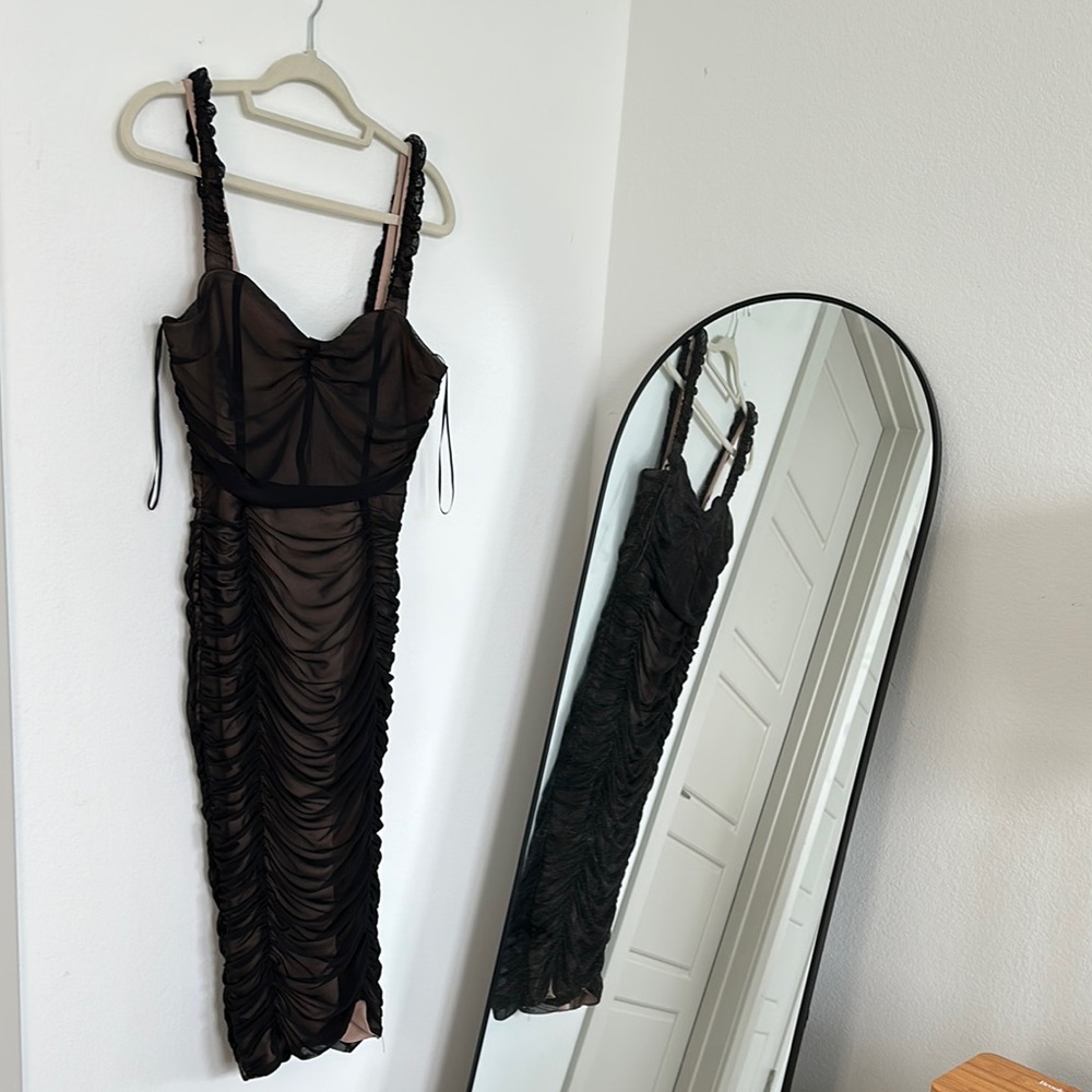 Elegant Black Ruched Dress